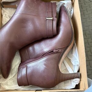 Clarks Wine Leather Ankle Booties with Stacked Heel
